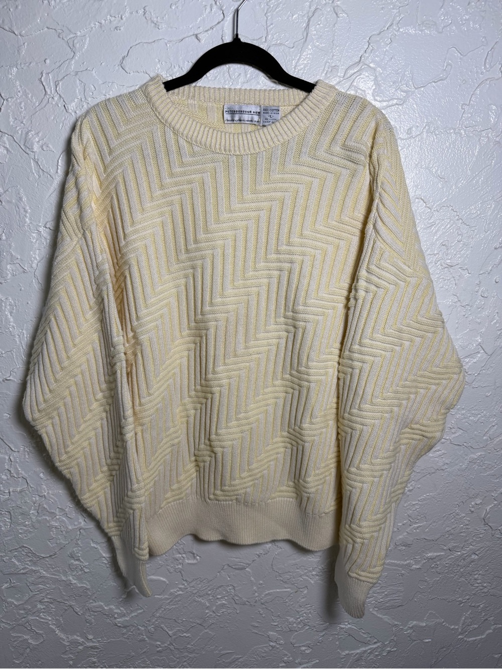 Vintage Bloomingdale's Cream Chevron Textured Crewneck Sweater